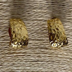 Signed Edwin Pearl clip on earrings